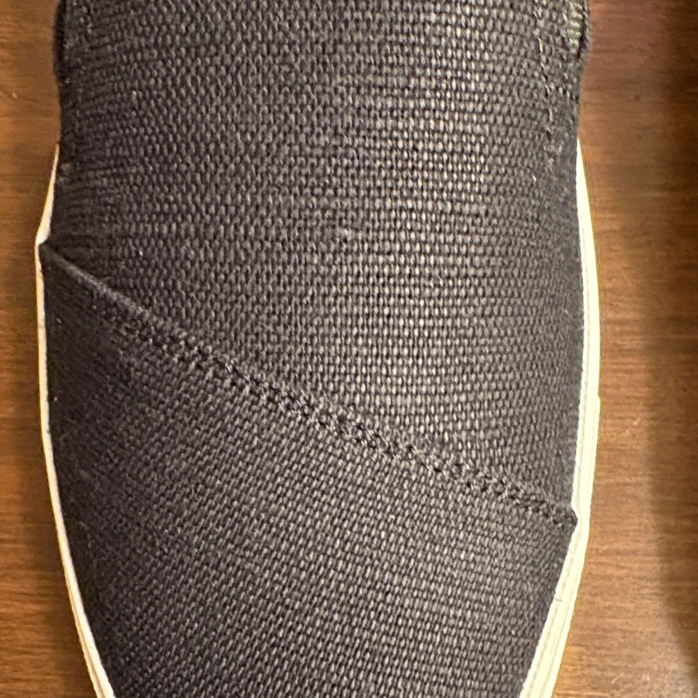 Toms Women’s Black Heritage Canvas/Dot Chambray Heel Shoes - Picture 5 of 6